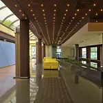 Otel Grand 4*