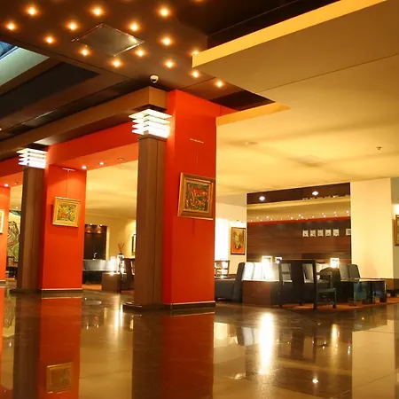 그랜드 4* 플로브디프