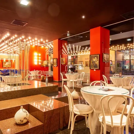 гранд 4* Пловдив