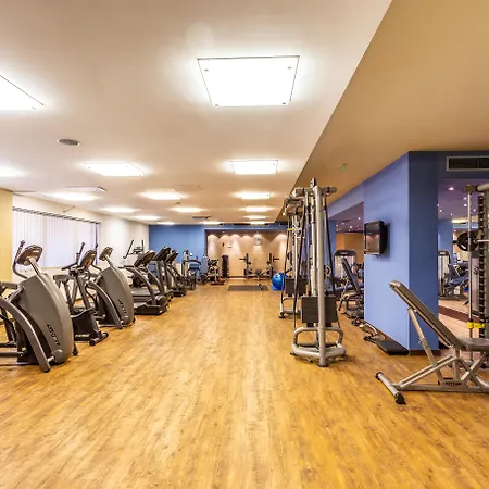 Хотел гранд 4*