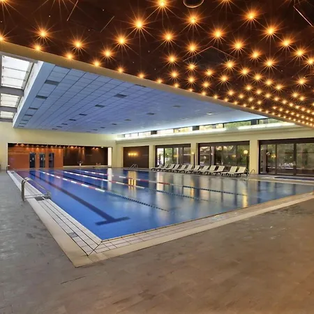 Хотел гранд 4*