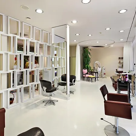 호텔 그랜드 플로브디프