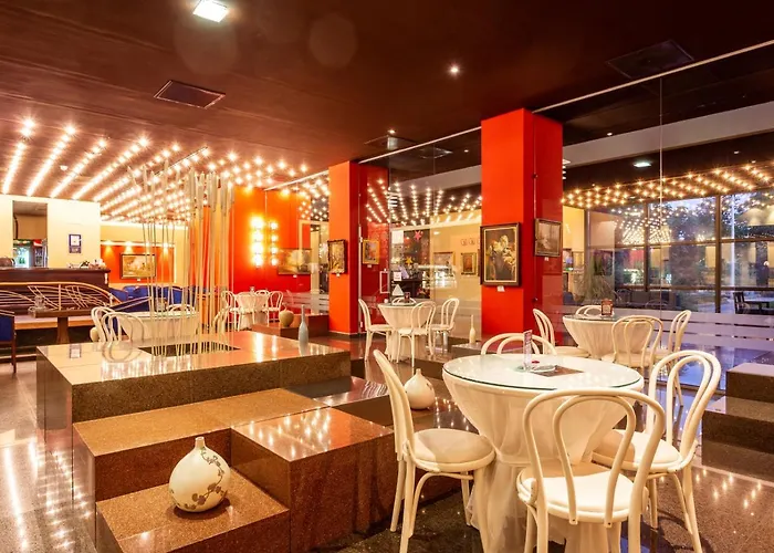 普罗夫迪夫大酒店 4* 普罗夫迪夫