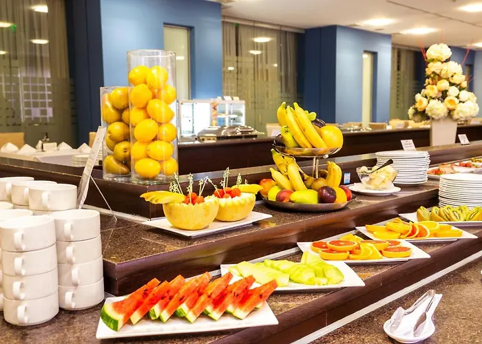 普罗夫迪夫大酒店 4*