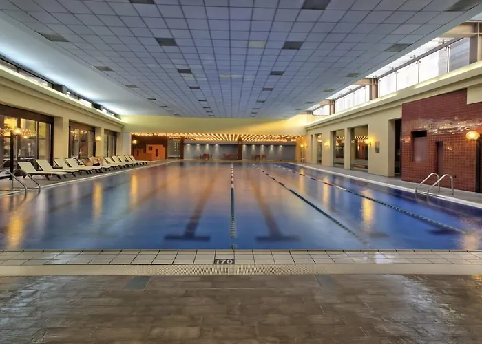 普罗夫迪夫大酒店 4*