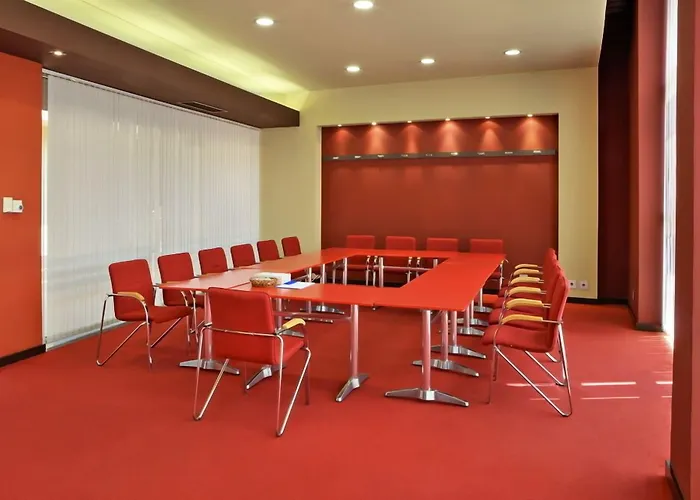 普罗夫迪夫大酒店 4*